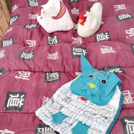 Maison spacieuse avec jardin à Lathus-Saint-Rémy, 160 m², barbecue * Lathus-Saint-Remy